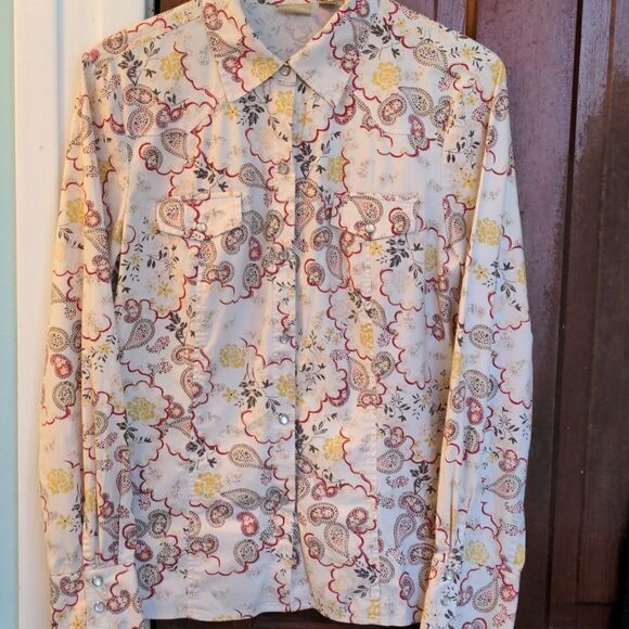 Caslon Western Women's Rodeo Shirt w/Pearl Buttons - Picture 4 of 12